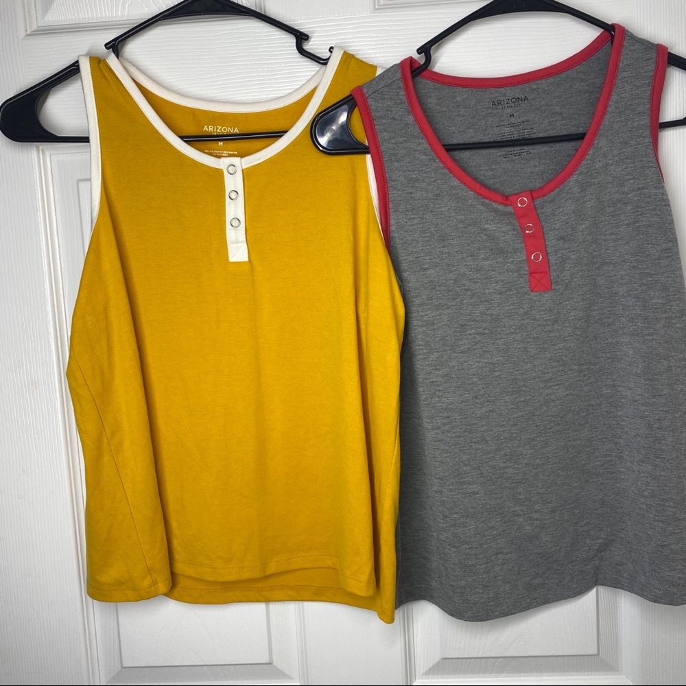 2 women’s medium Arizona tanks